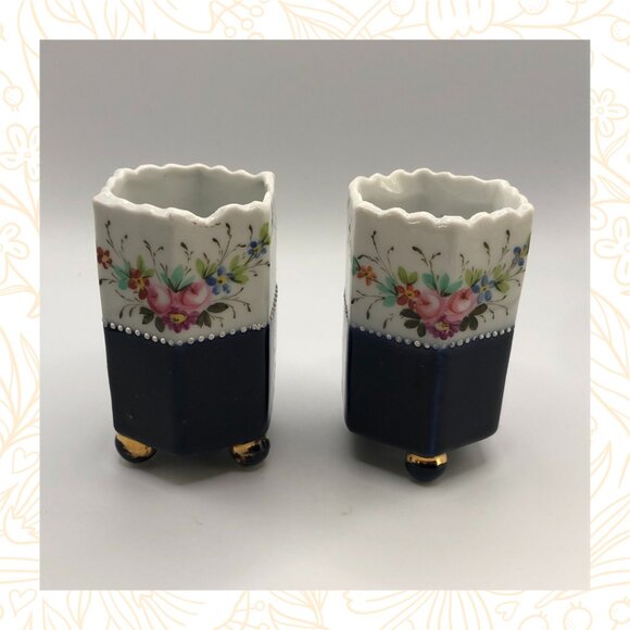 Antique Pair Unmarked Footed Porcelain Cobalt and Floral Bud Vases - Picture 3 of 6